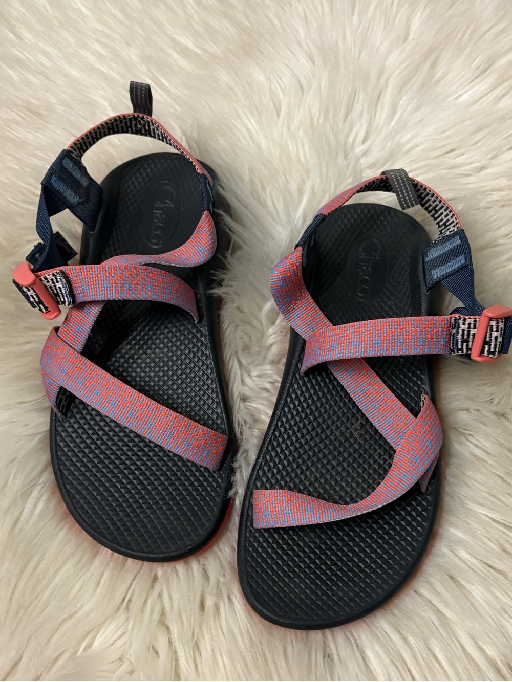 CHACO Z/1 ECOTREAD  sz 6 big kids or 8 wmns penny coral